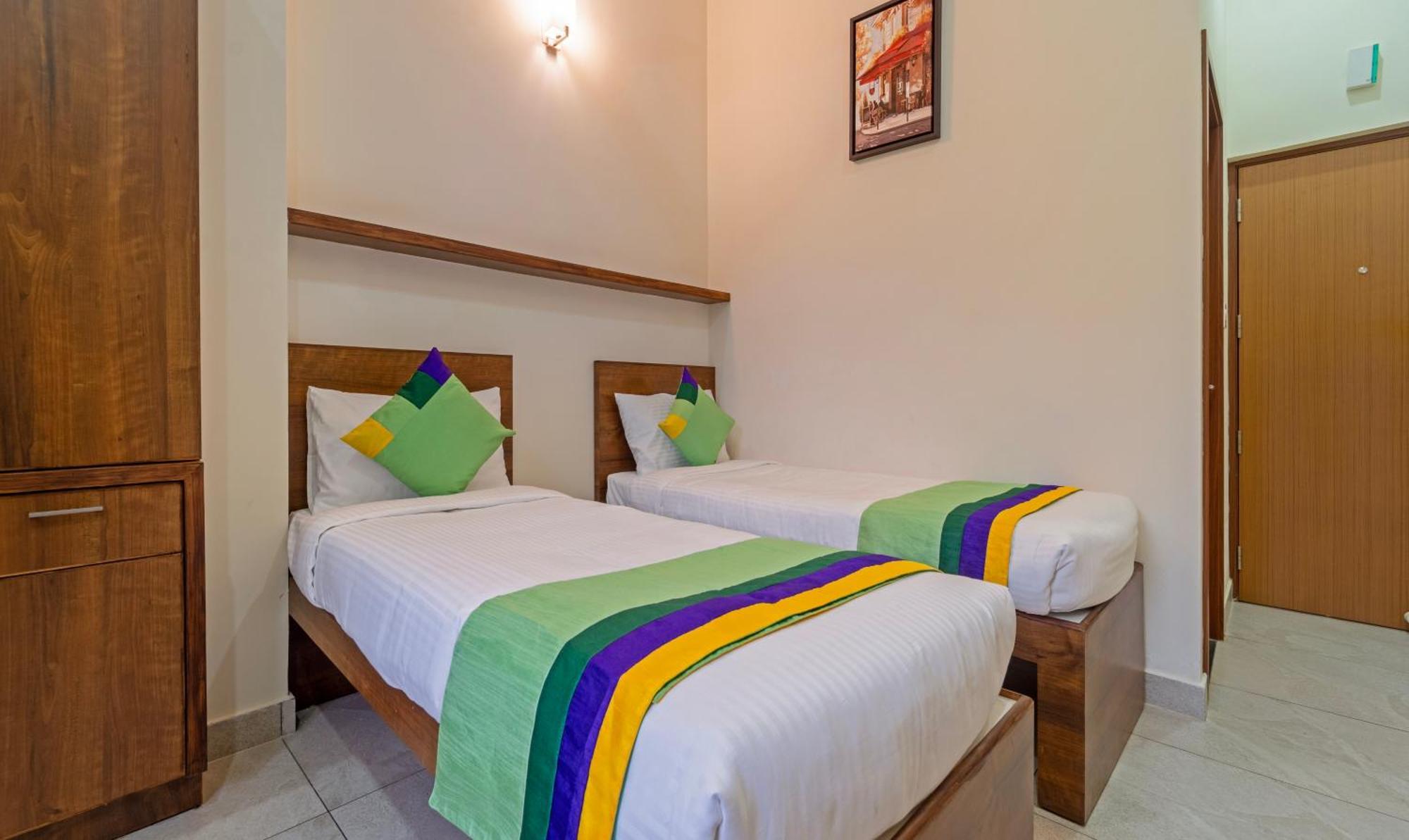 Itsy Hotels Avani Stays, Vyttila, Коччи Экстерьер фото