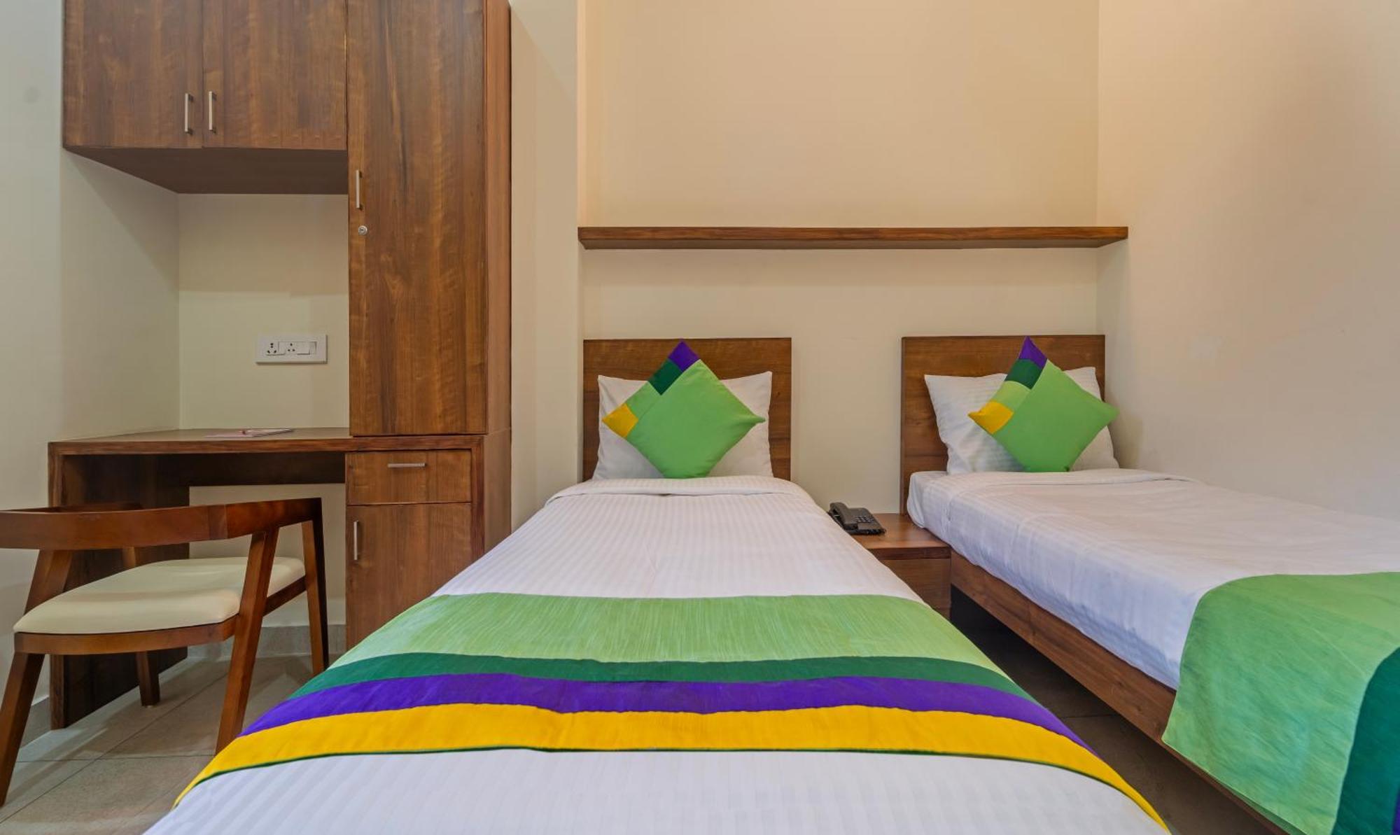 Itsy Hotels Avani Stays, Vyttila, Коччи Экстерьер фото