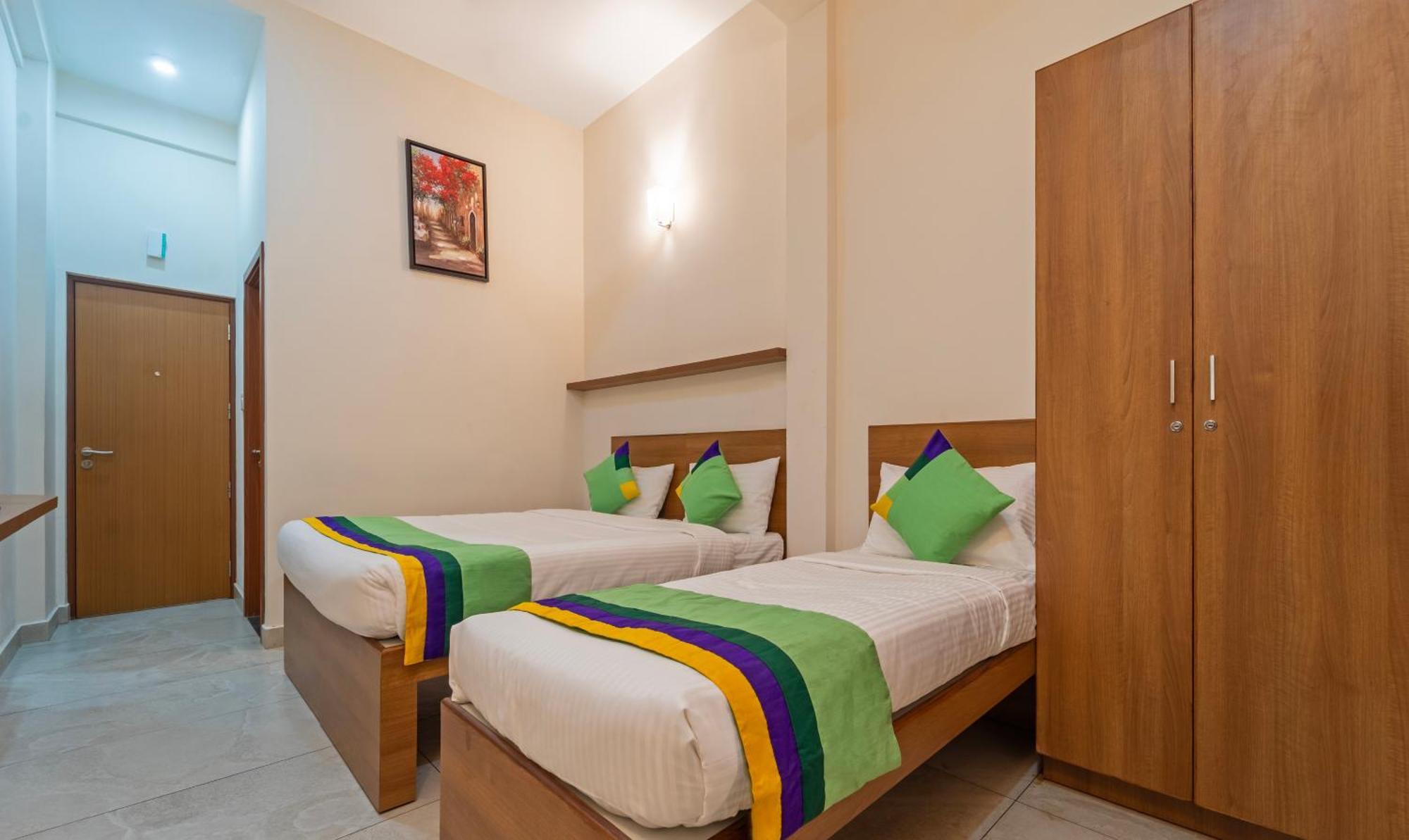 Itsy Hotels Avani Stays, Vyttila, Коччи Экстерьер фото
